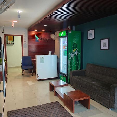 The Reach Hotel Kochi Екстериор снимка