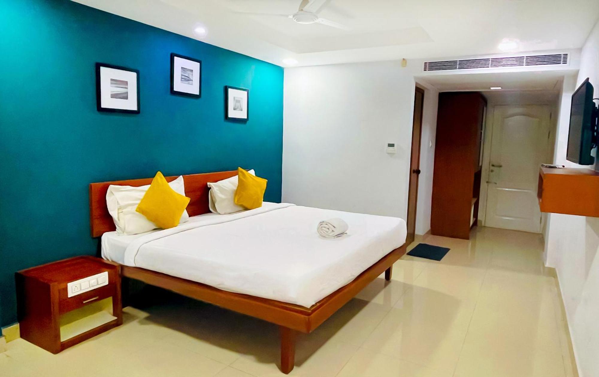 The Reach Hotel Kochi Екстериор снимка